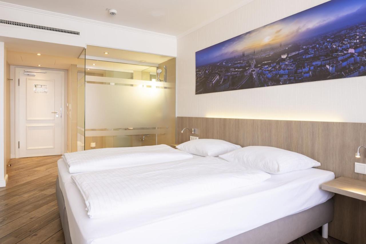 Hotel IV Jahreszeiten Luebeck Kültér fotó